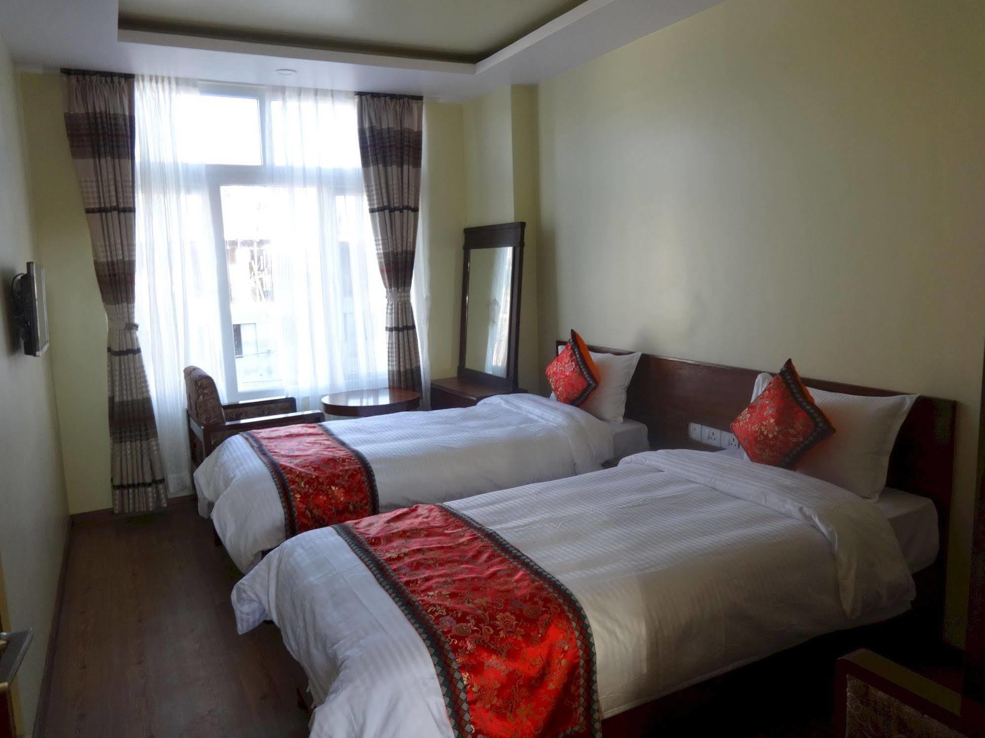 Hotel Osho Home Katmandu Kültér fotó