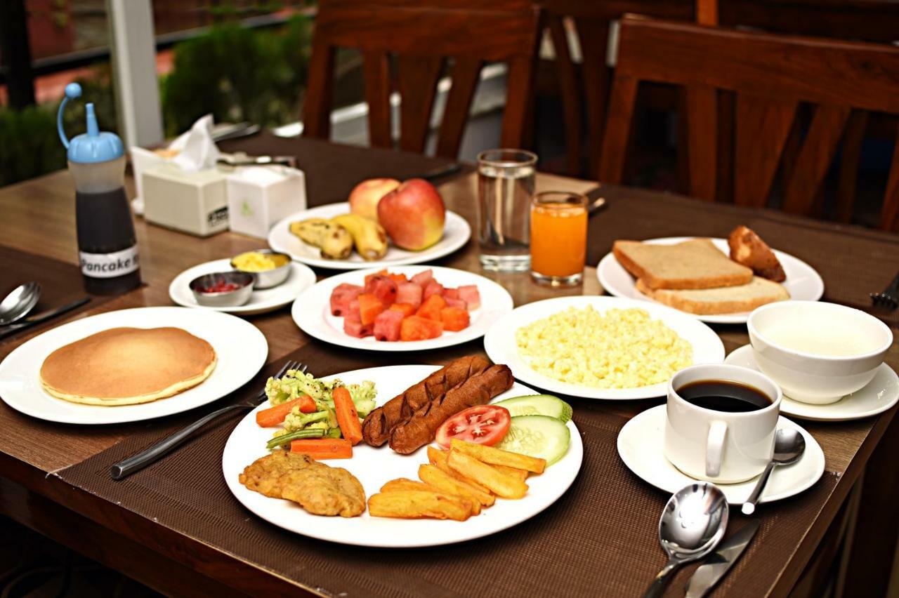 Hotel Osho Home Katmandu Kültér fotó